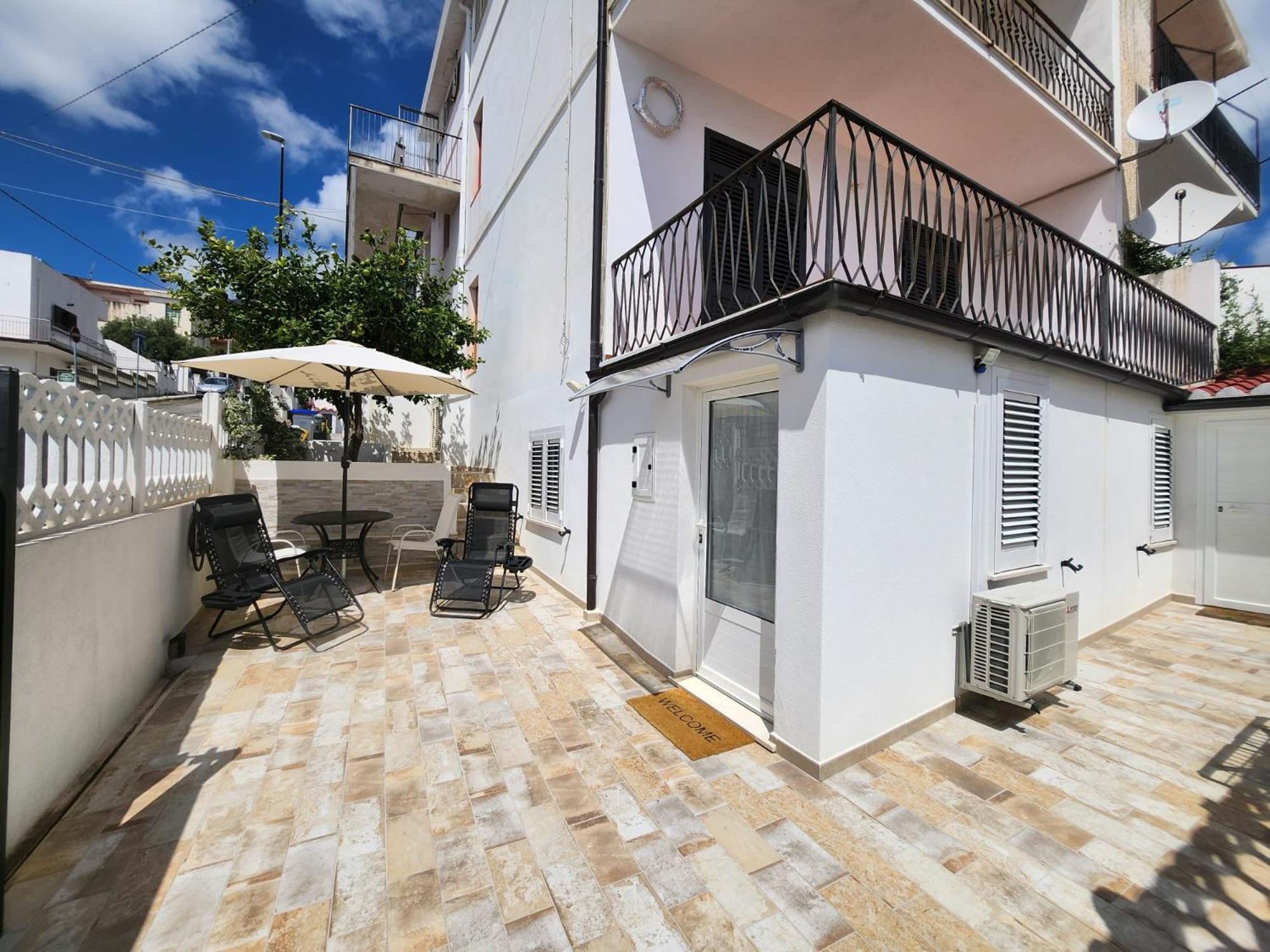 Casa Al Mare Orchidea - Motoparking - Wifi Free - Ac 칼라고노네 외부 사진